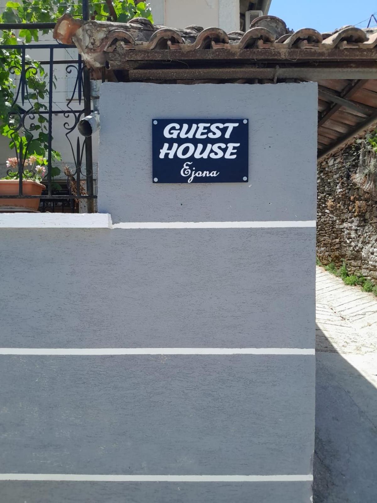 Guest House Ejona Gjirokastër Exterior foto