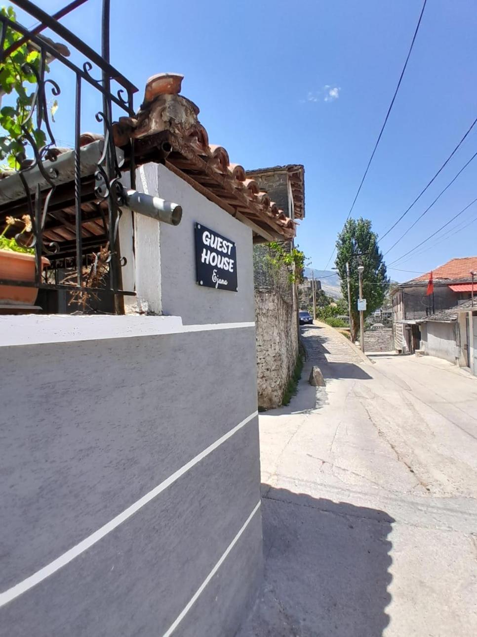 Guest House Ejona Gjirokastër Exterior foto
